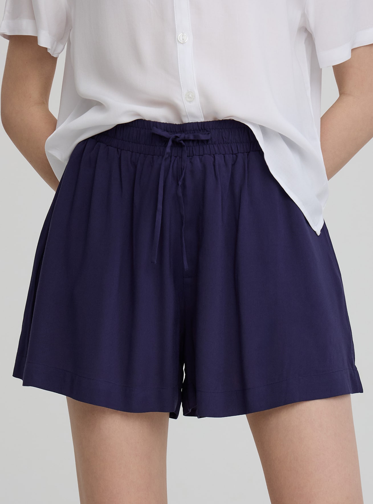 Short pants Woman Terranova