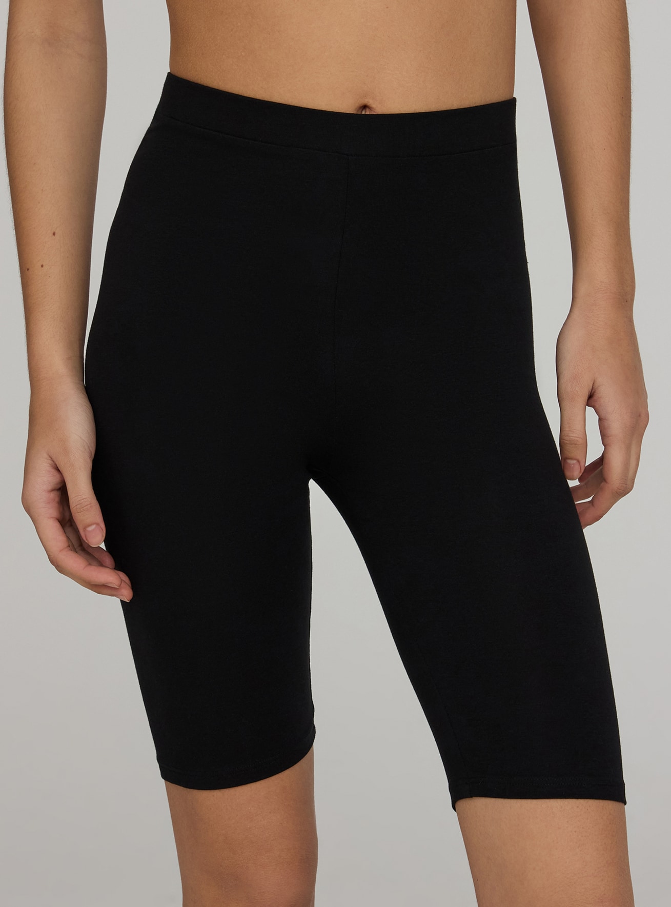 Short leggings Woman Terranova