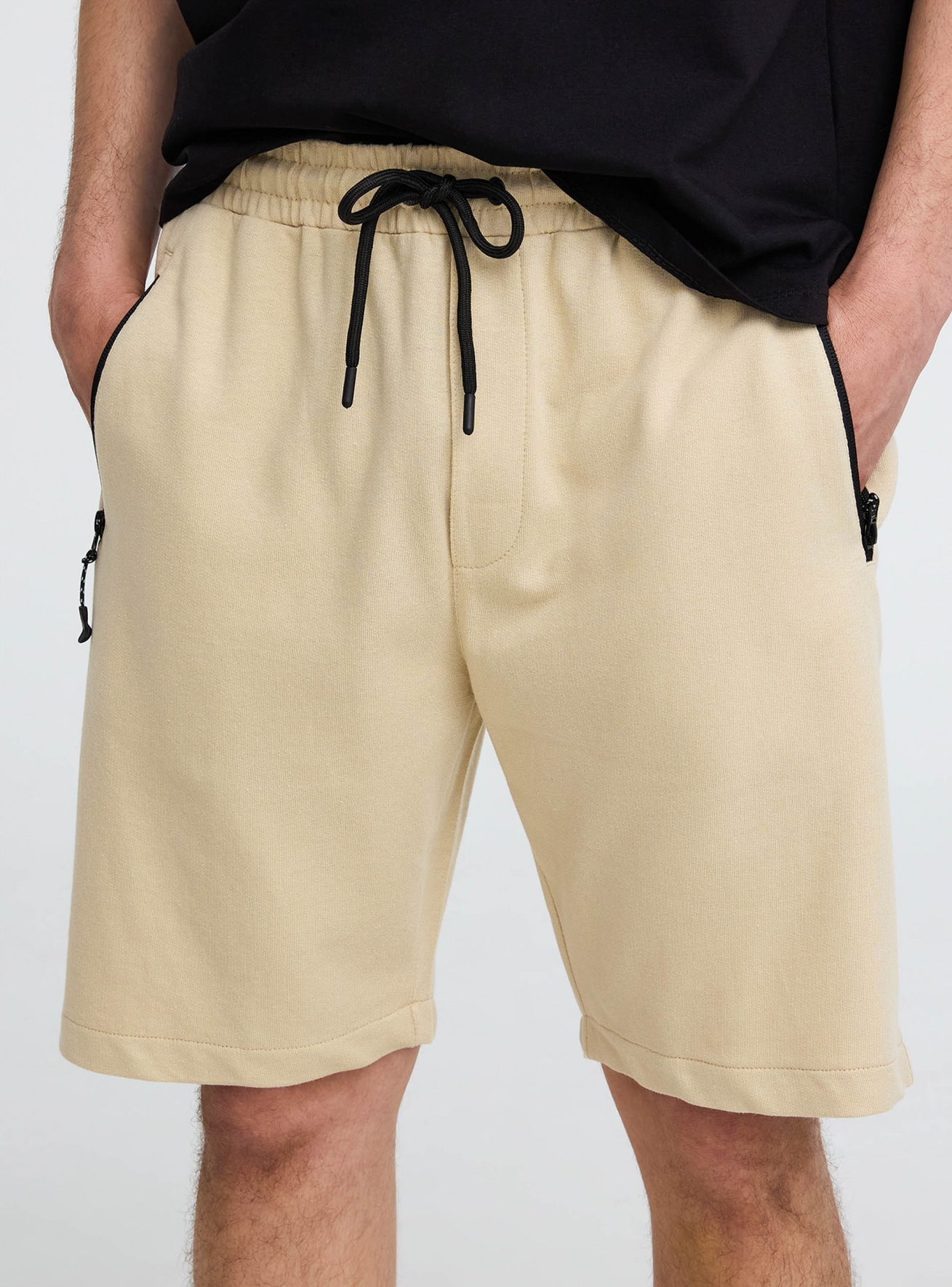 Kratke sportske pantalone Muškarci Terranova