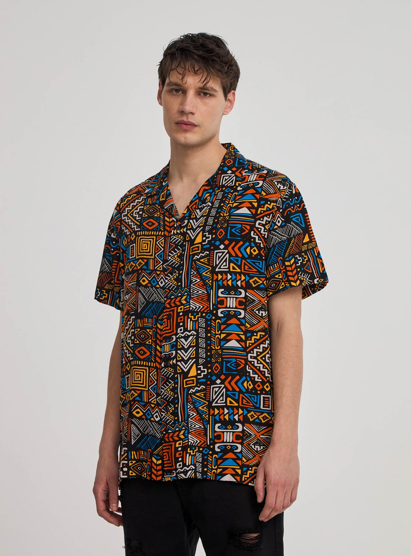 Var black Ethnic patterned shirt - Buy Online | Terranova