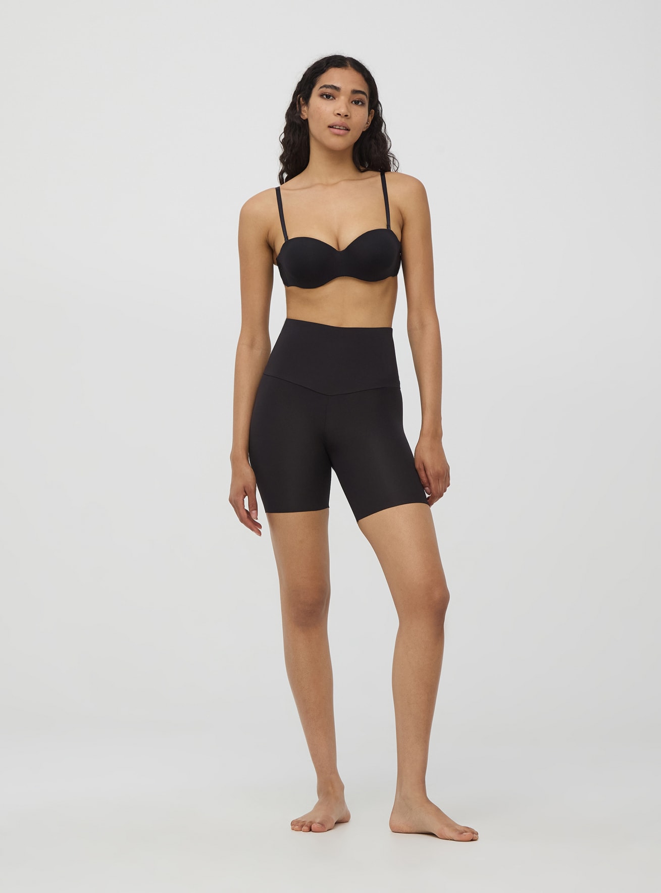 Short leggings Woman Terranova