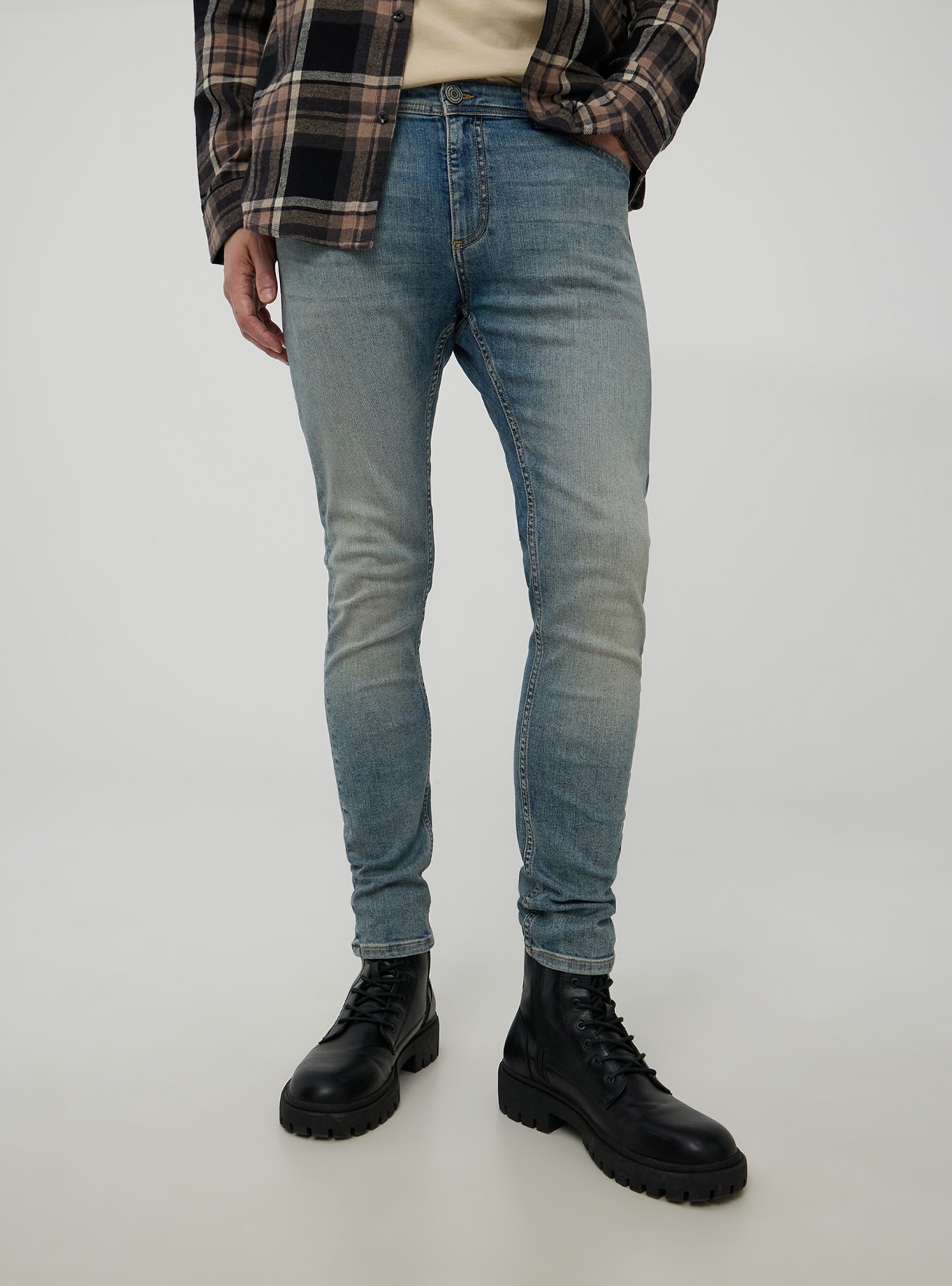 Long pants jeans Man Terranova