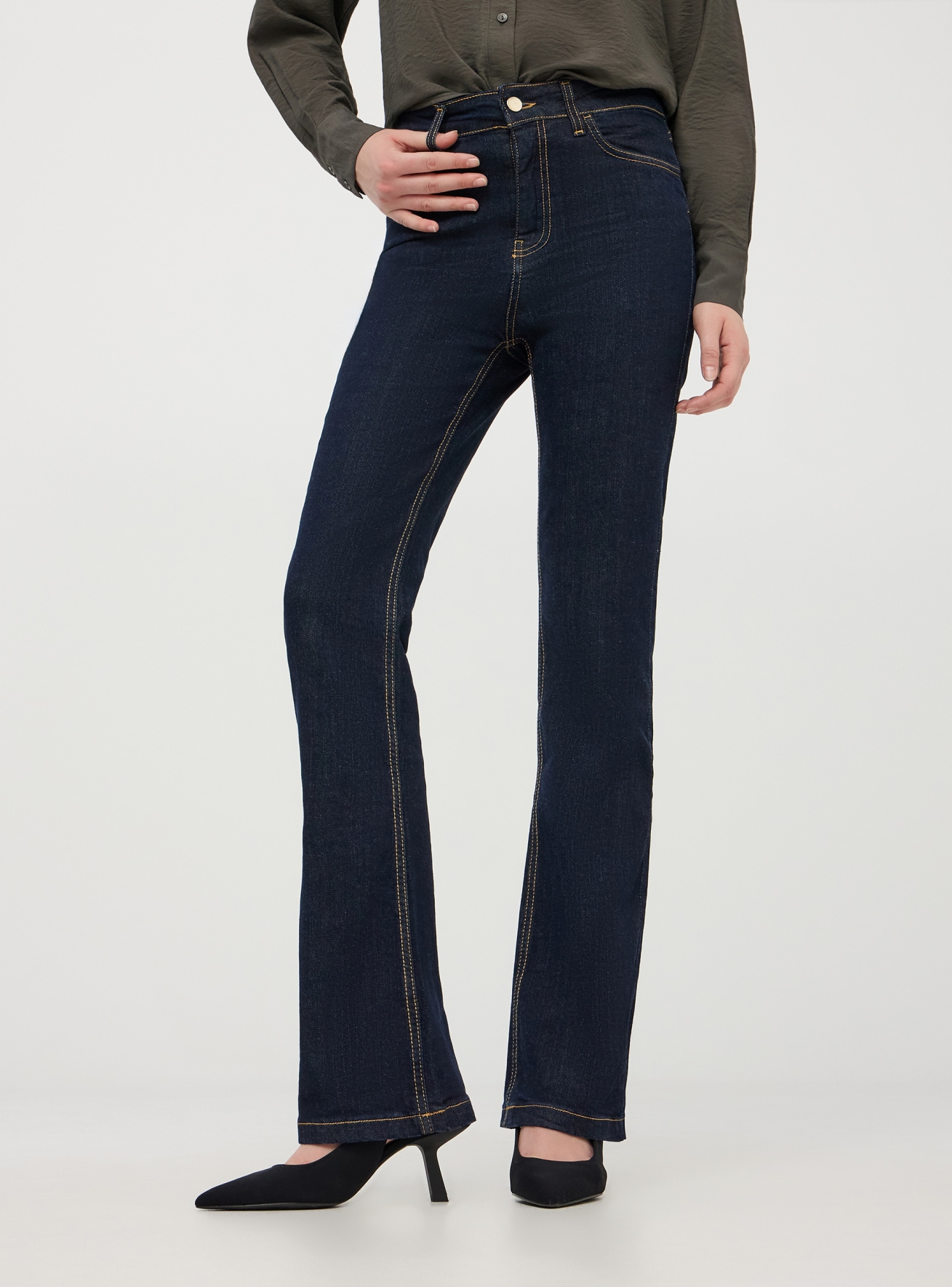 Long pants jeans Woman Terranova