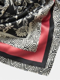 Scarves/Foulard Woman Terranova