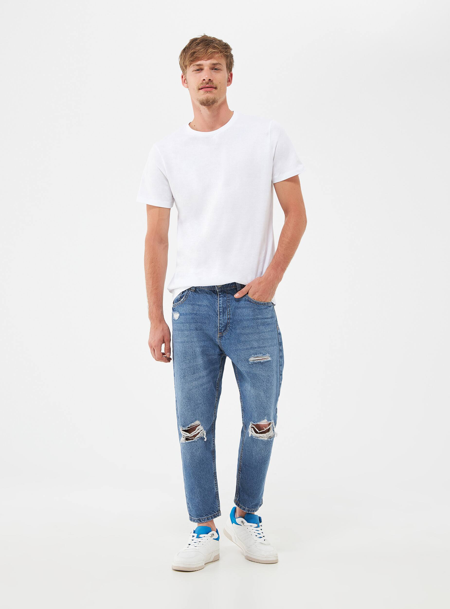 mens loose fit ripped jeans