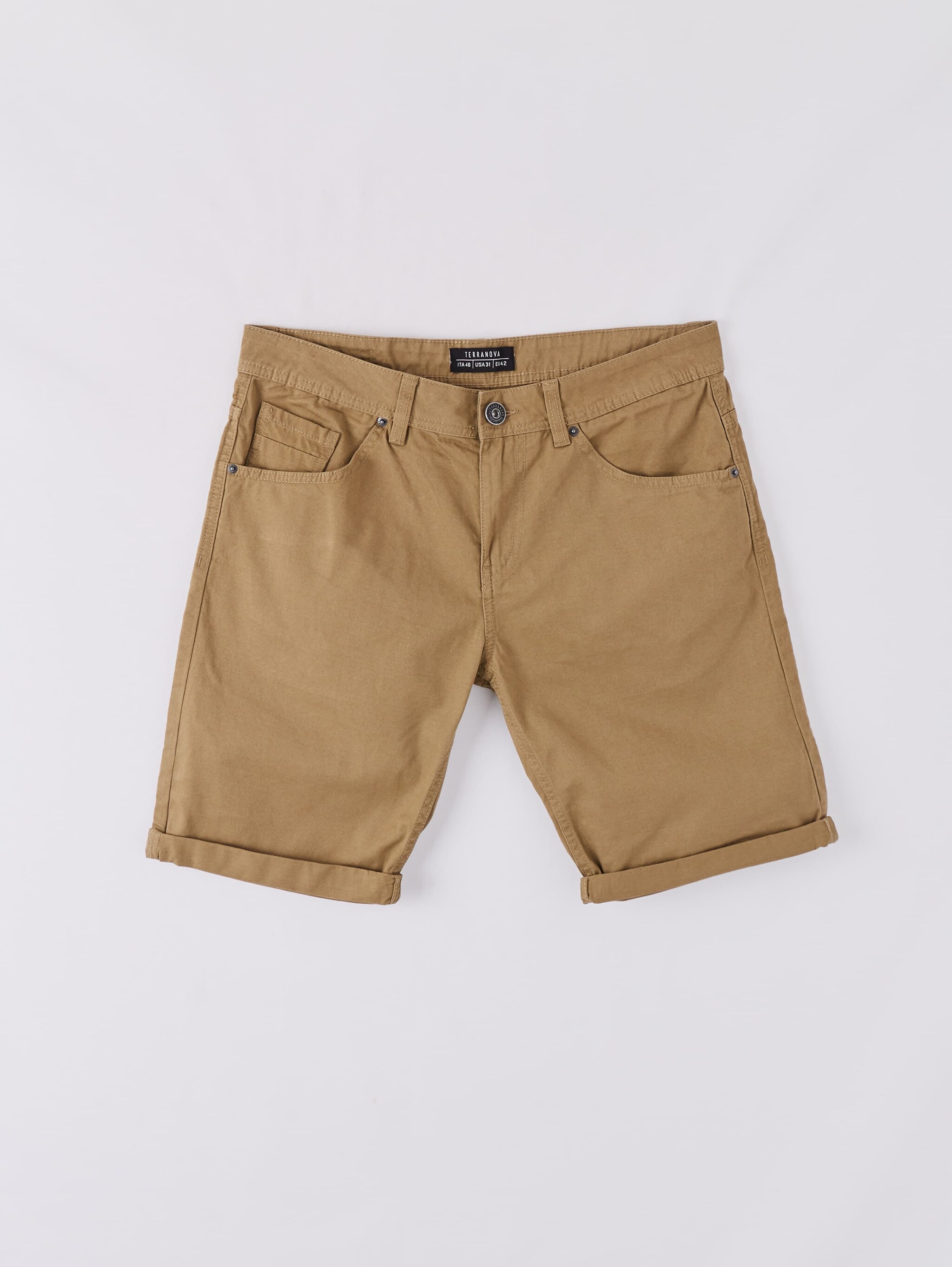 brown short pants