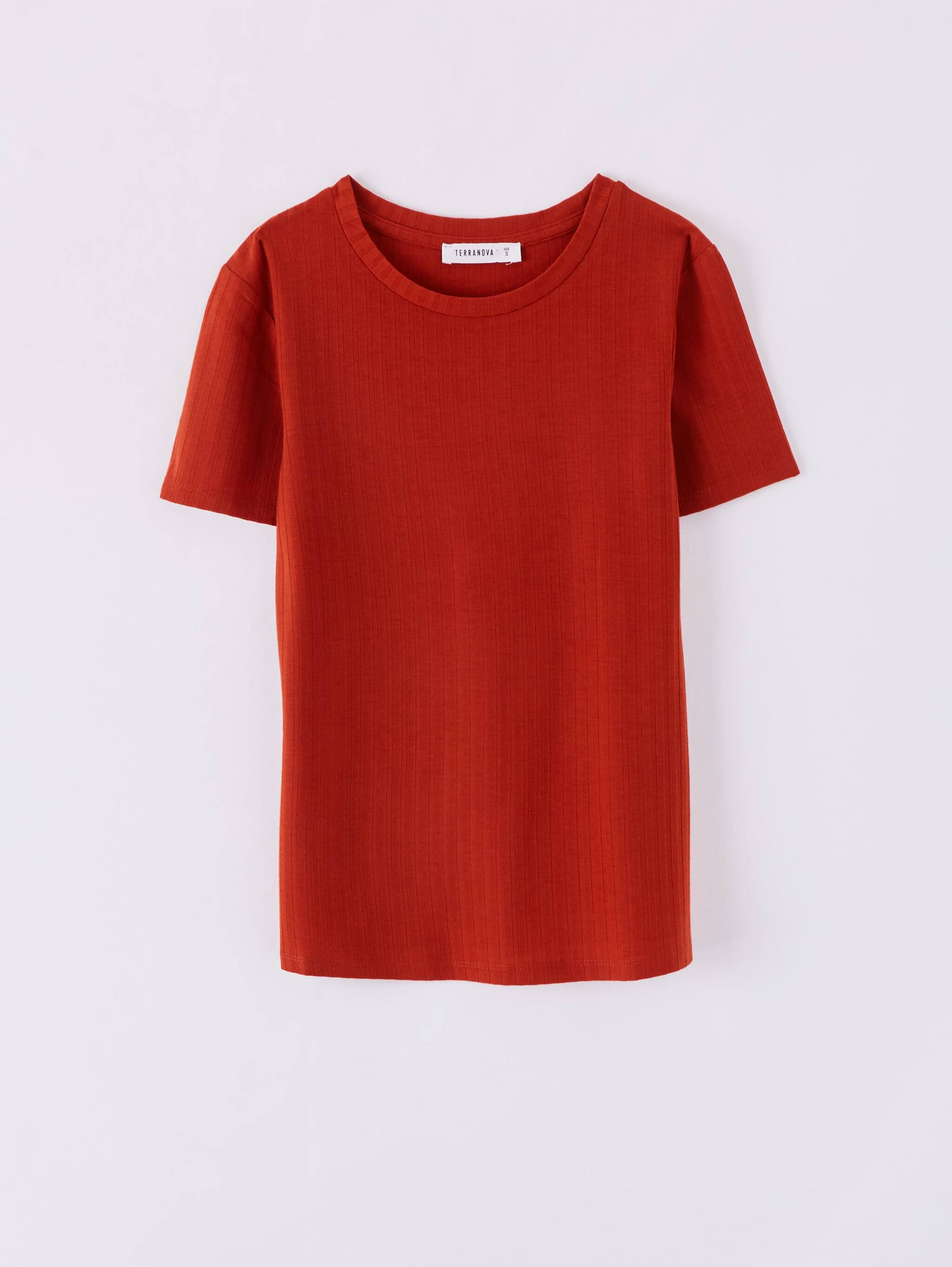 red ribbed t shirt