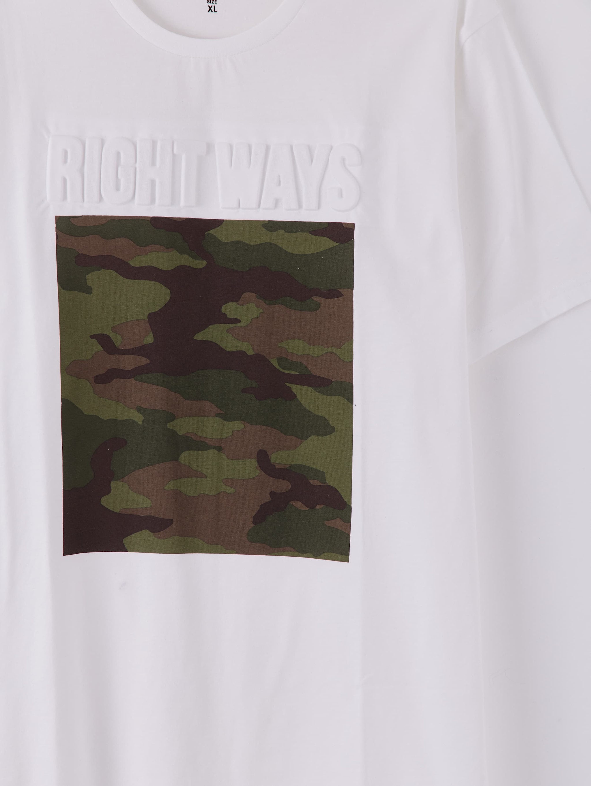 camouflage print t shirt