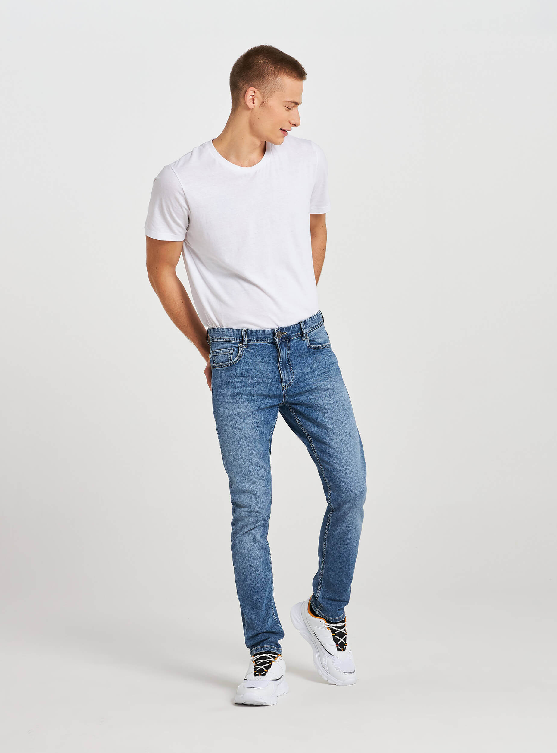 buy skinny jeans online